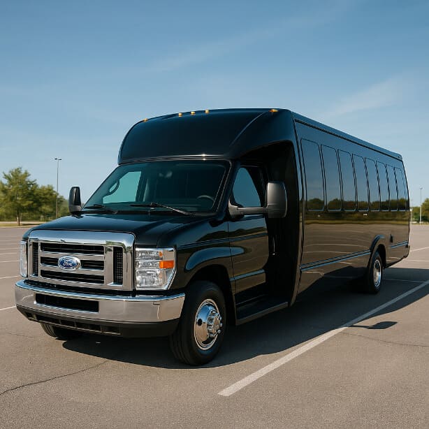 Rialto Coach Bus Service 18 Passenger Minibus