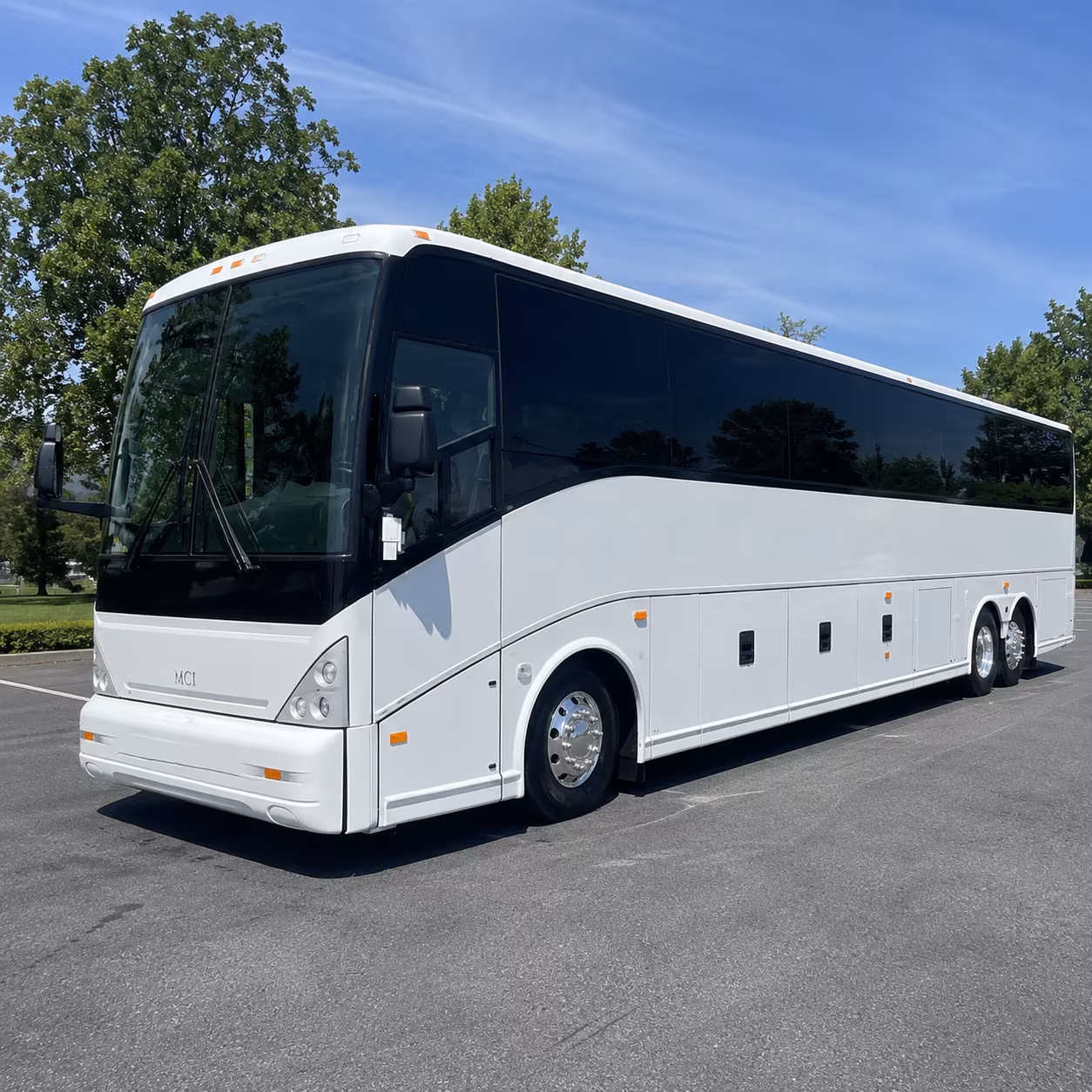 fan buses to ontario reign hockey and inland empire 66ers games