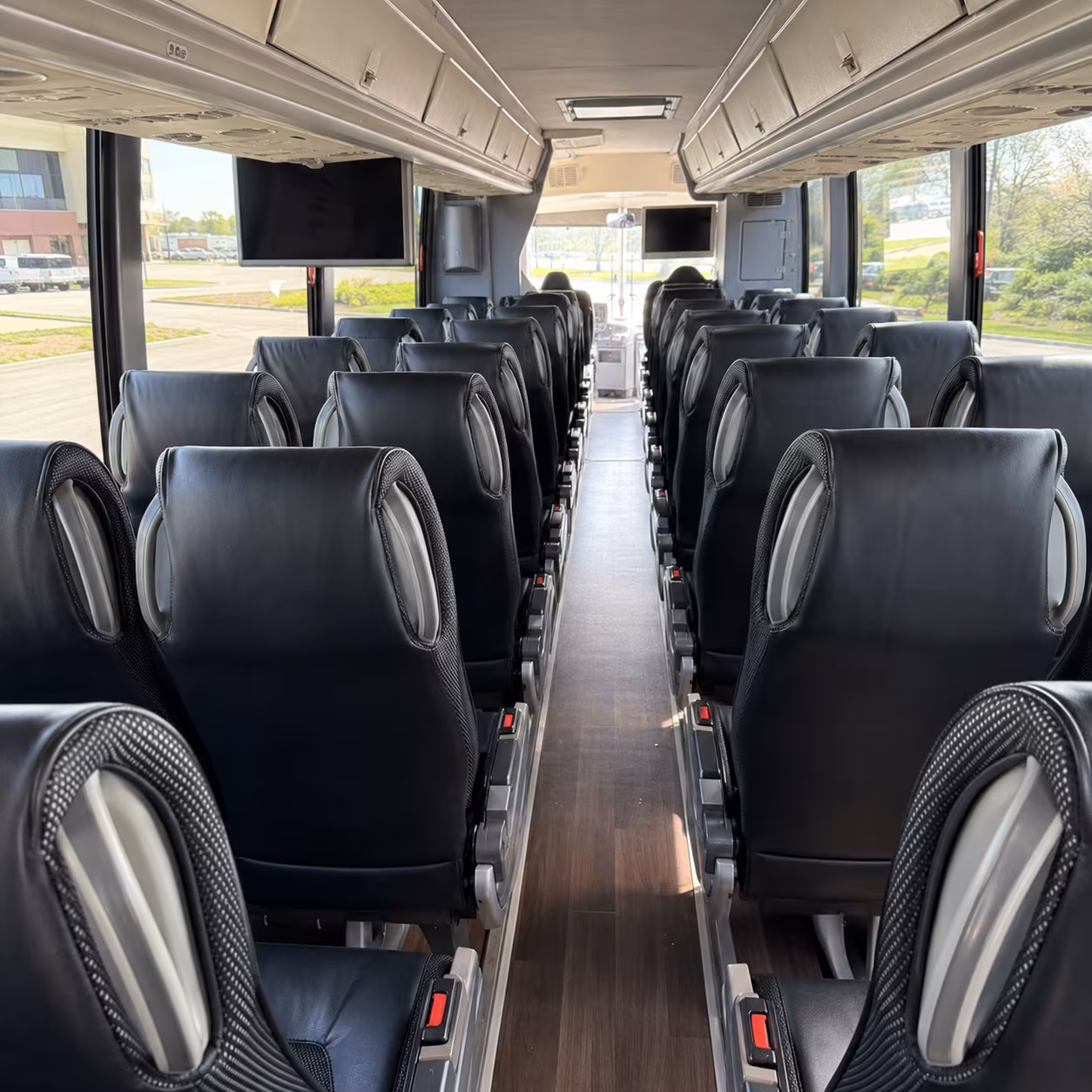 long distance bus trips from rialto to san diego and los angeles