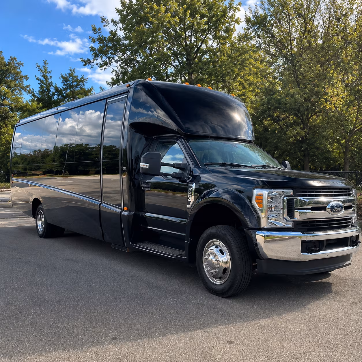 rialto smaller prom groups minibus rental