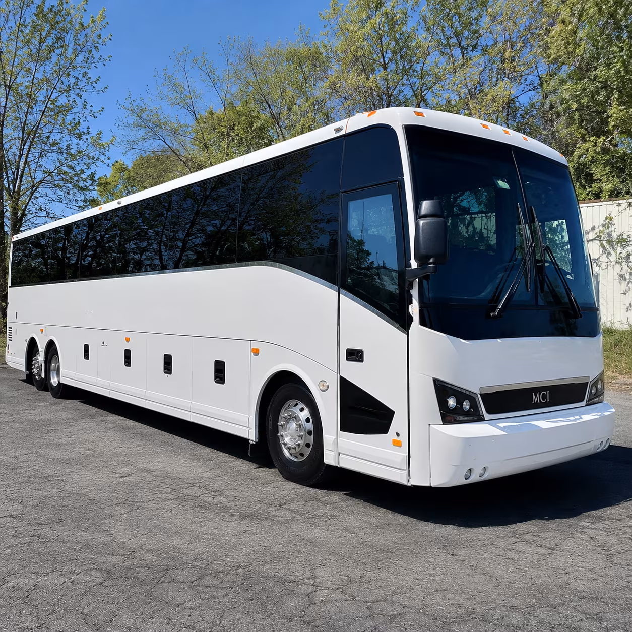 rialto warehouse and distribution center shuttle buses